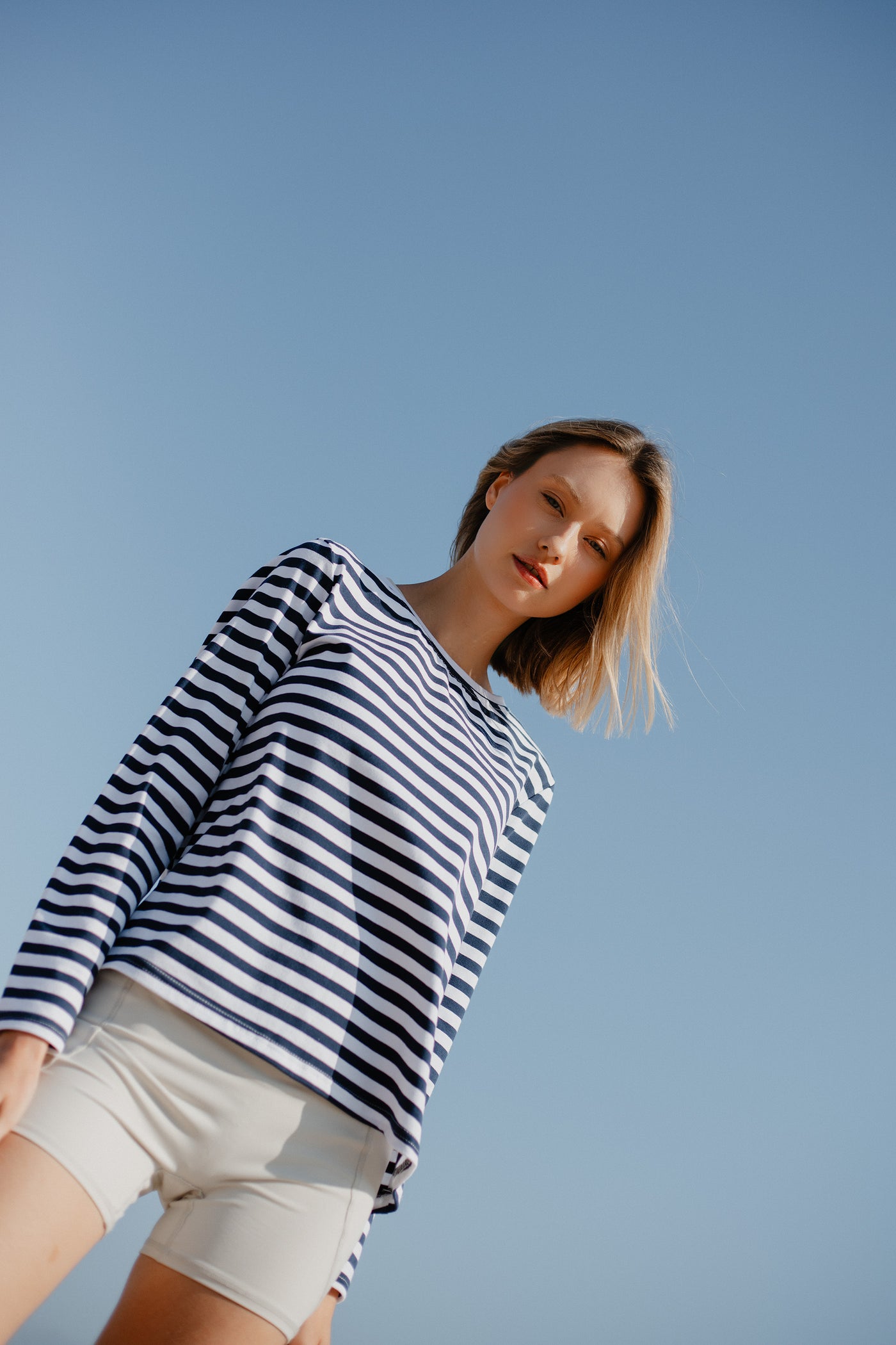 sportowy longsleeve w paski