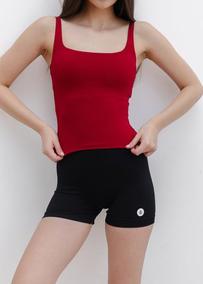 top na jogę czerwony