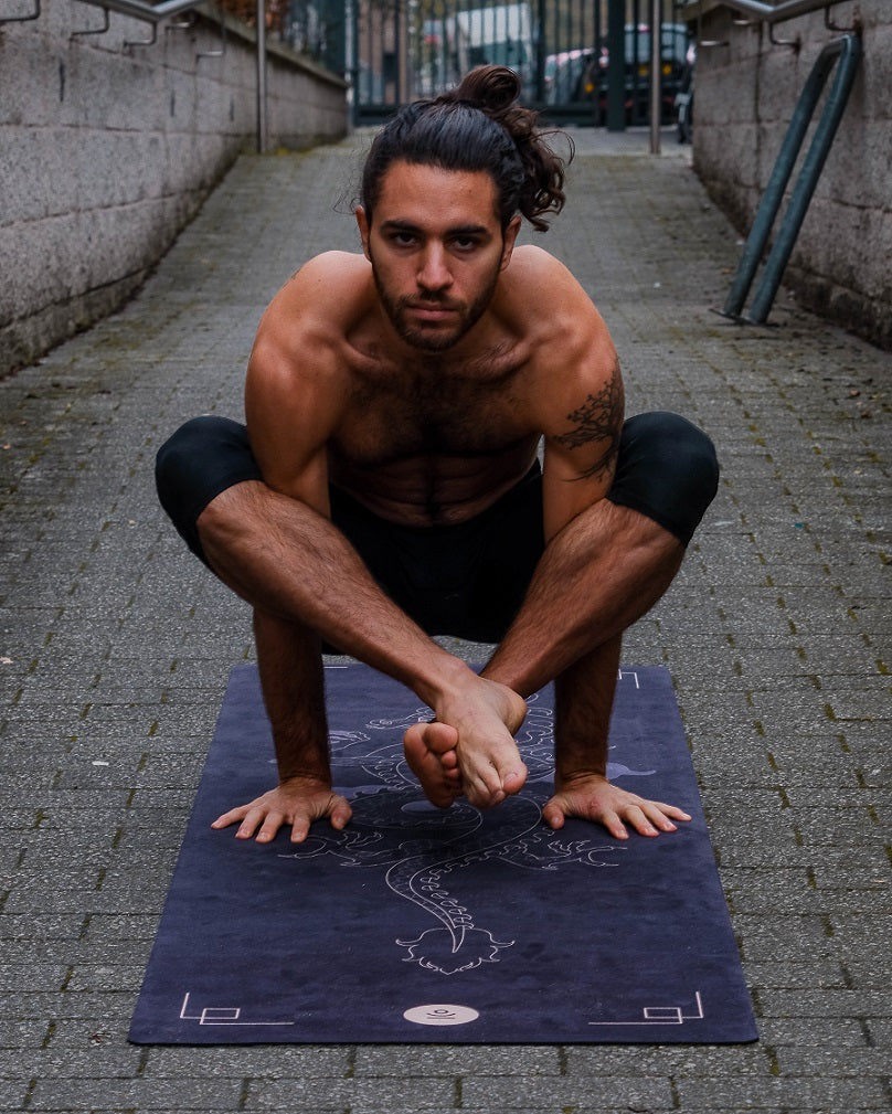 Mata do jogi, ćwiczeń i pilatesu dla mężczyzn WARRIOR - kauczukowa, antypoślizgowa
